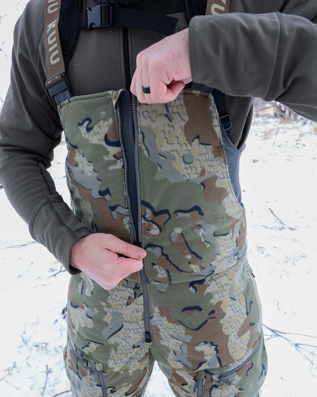 Super Down Haven Bib | Ash