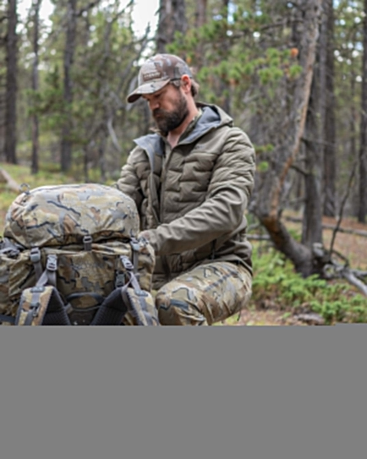 Axis Thermal Hybrid Hooded Jacket | Carbon